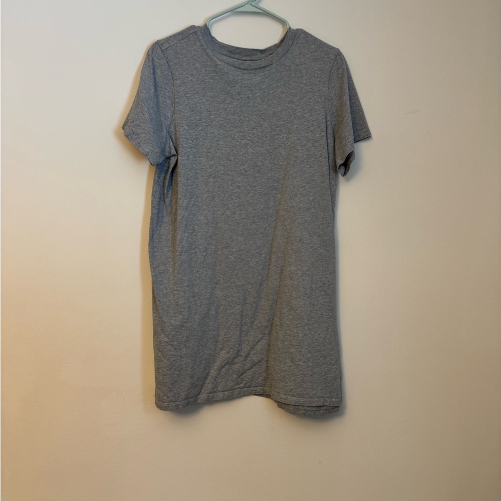 L GAP Gray Mini T-Shirt Dress